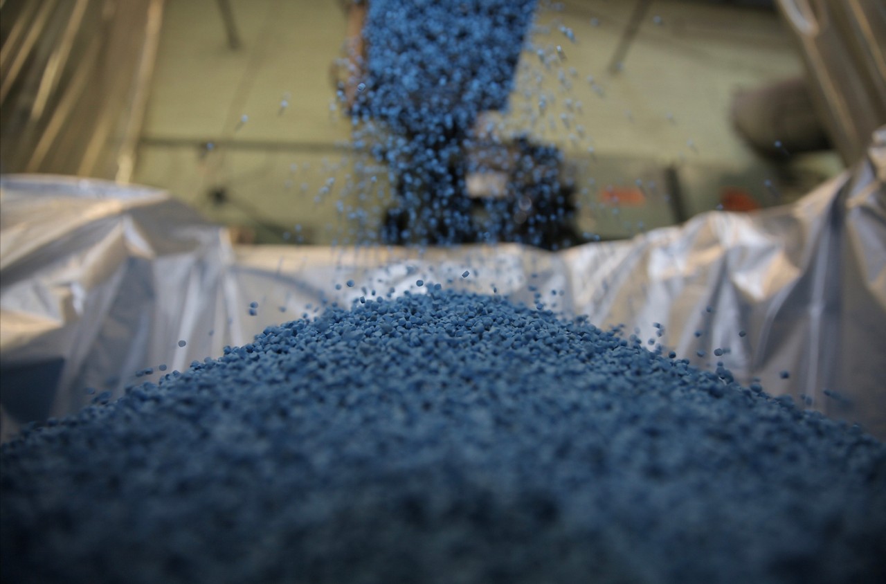 Pellets in a Box